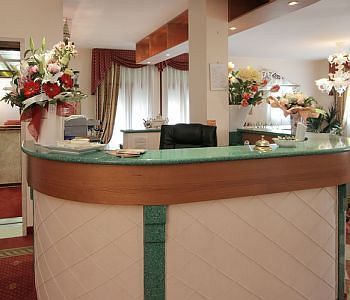 Nice Hotel Mestre Eksteriør billede